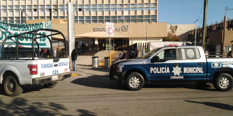 Esquizofrénico se sale de control.